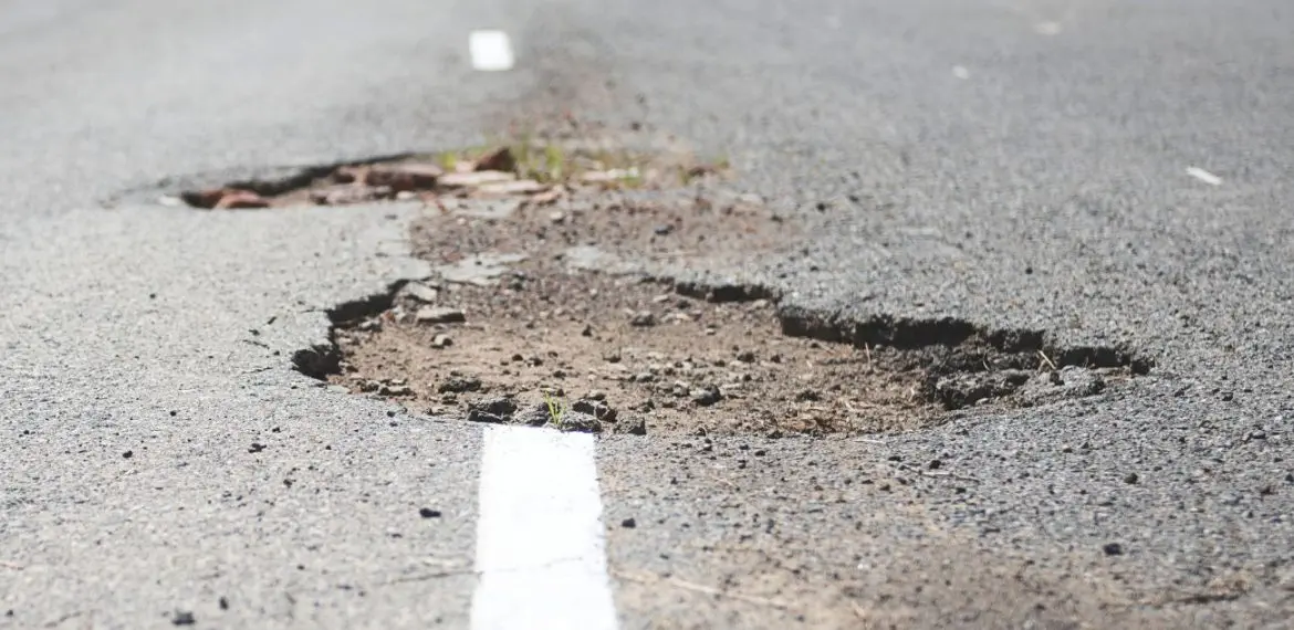 Gauteng Premier Vows 72-hour Pothole Fixes, Doubts Remain