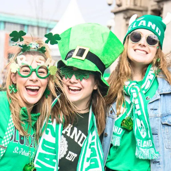 St Patricks Day with Hot 102.7 Fm
