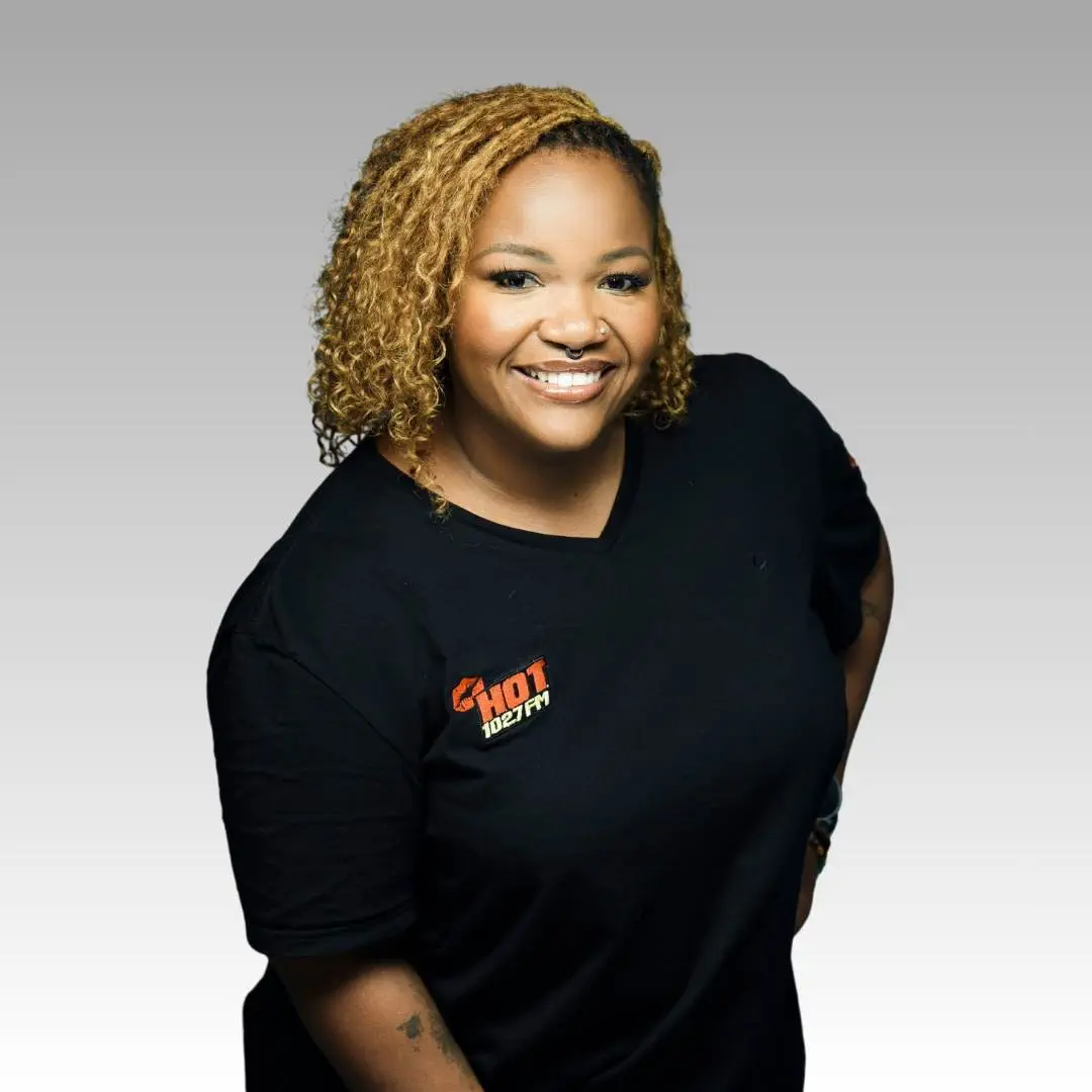 WEB PRESENTER IMAGES - 15
