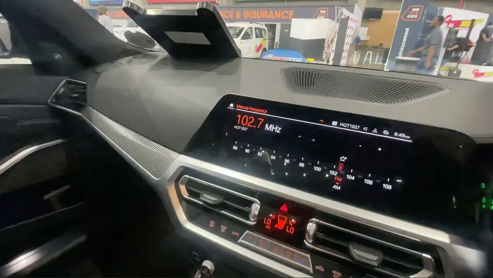 We buy Cars goes Hot - Hot 102.7 FM