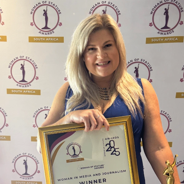 Tara Penny wins at Woman Of Stature Awards | Hot FM